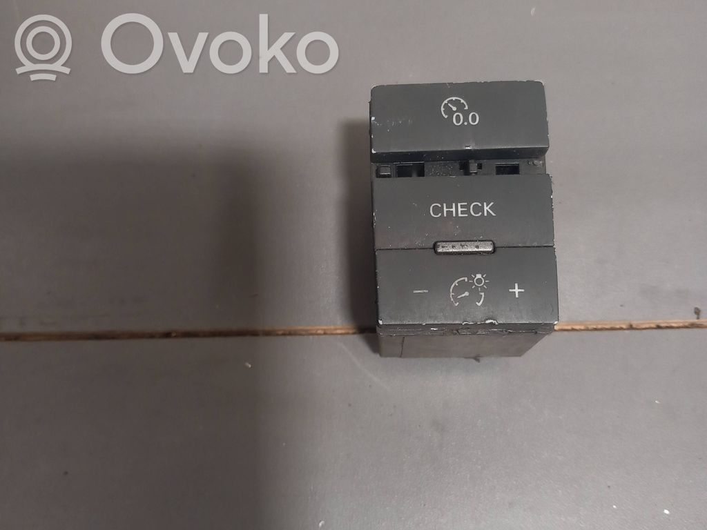 Panel lighting control switch   4F0927123A