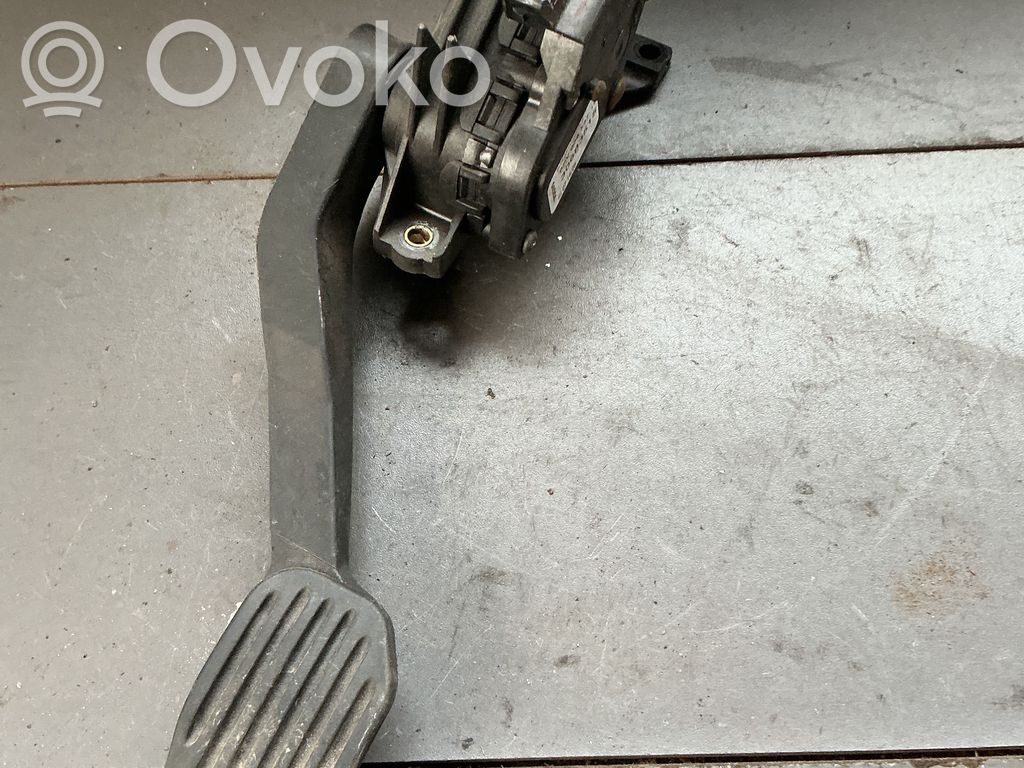 Volvo S60 Gaspedal 