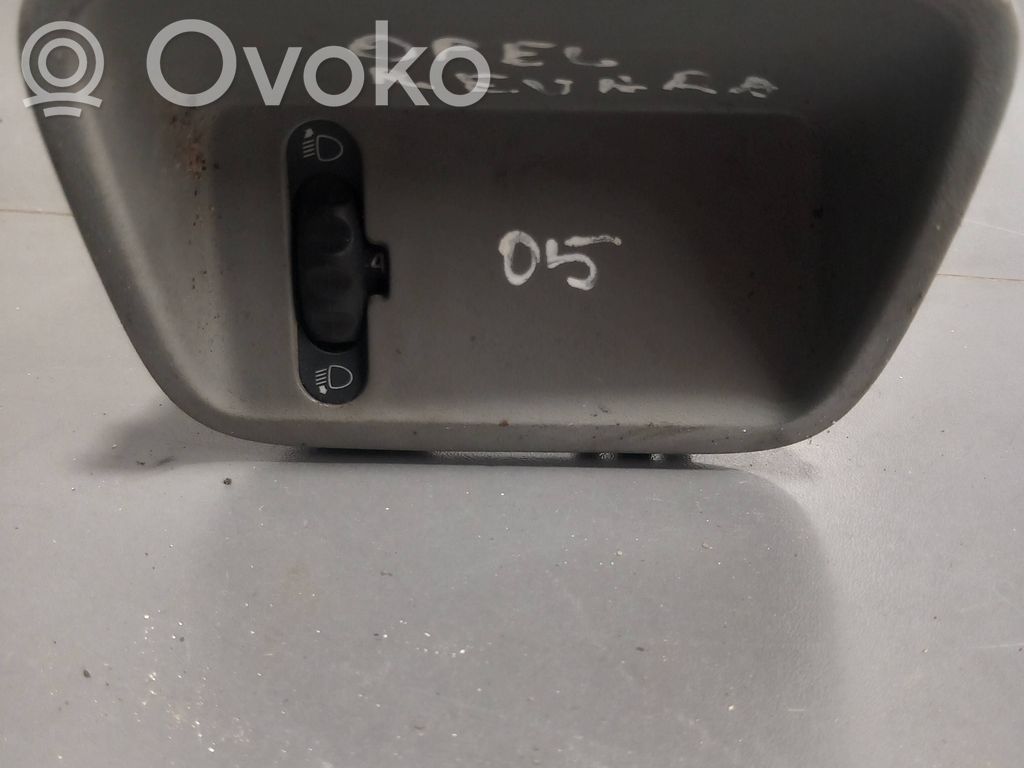 Opel Vivaro Interruptor de control de altura del faro delantero 