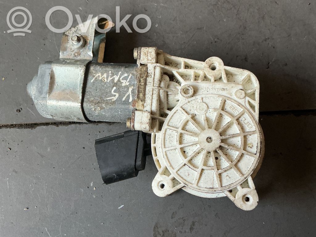 BMW 5 E60 E61 Motor del regulador de la ventanilla de la puerta delantera 