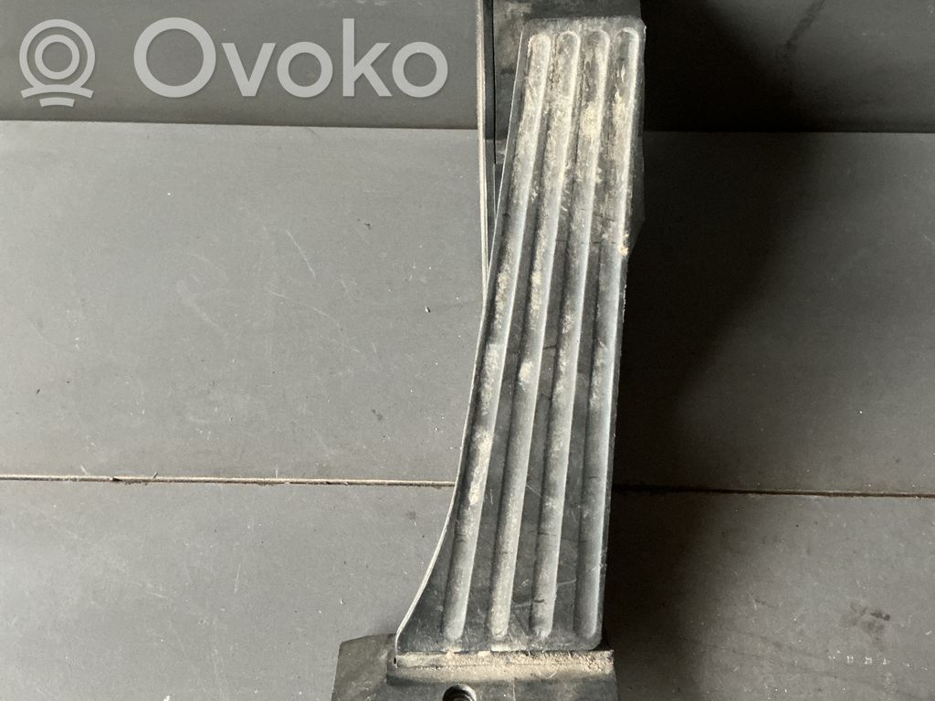 BMW 1 E81 E87 Accelerator throttle pedal 