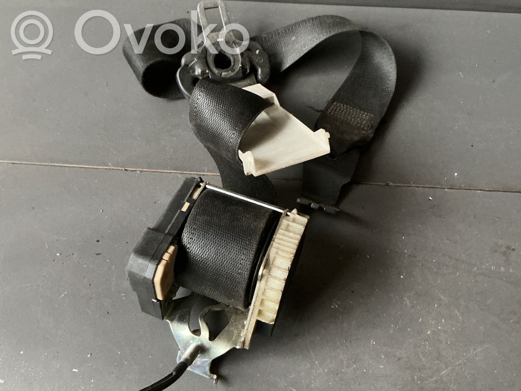 Opel Zafira A Cinturón trasero 