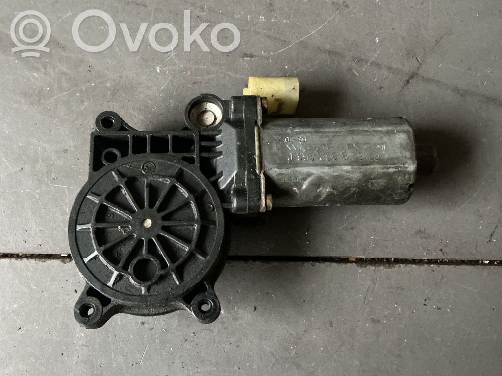 BMW 3 E46 Motor del regulador de la ventanilla de la puerta delantera 