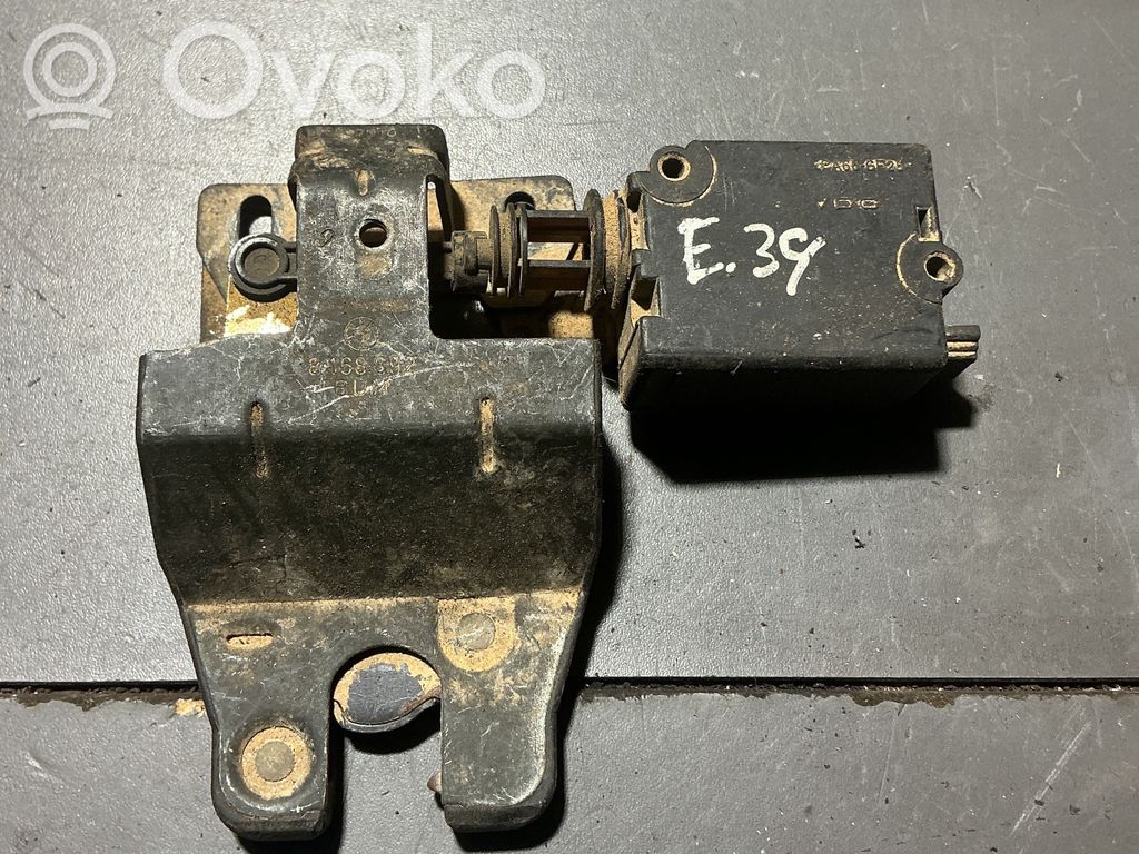 BMW 5 E39 Tailgate/trunk/boot lock/catch/latch 