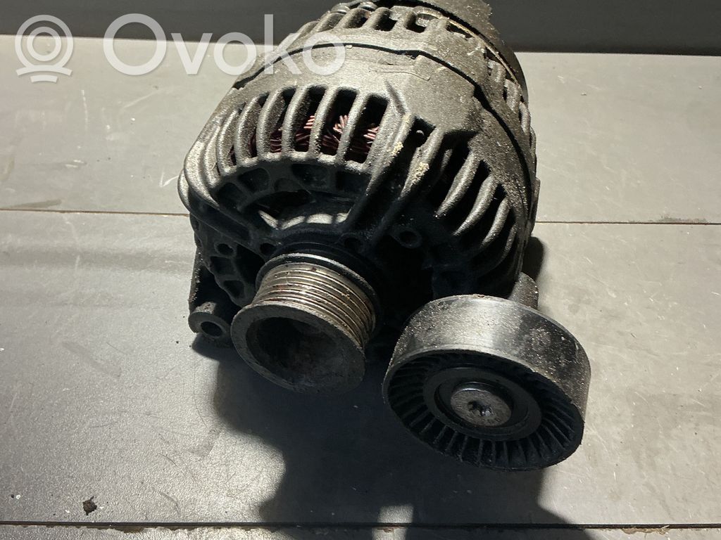 BMW X3 E83 Alternador 