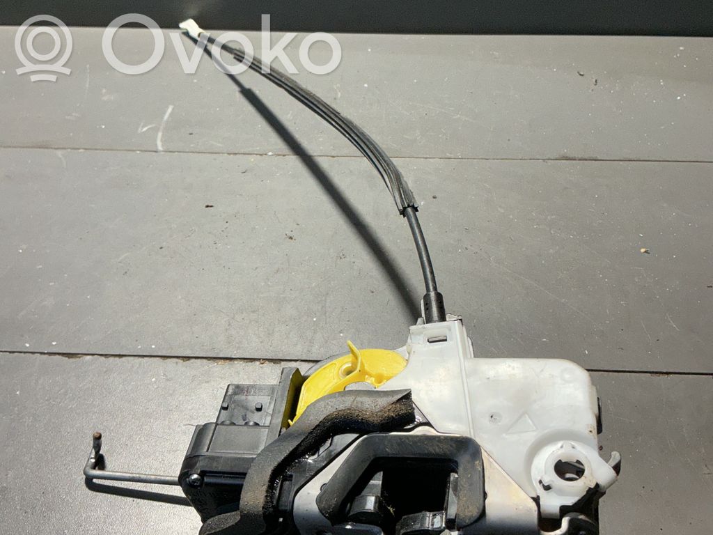 Opel Insignia A Etuoven lukko 