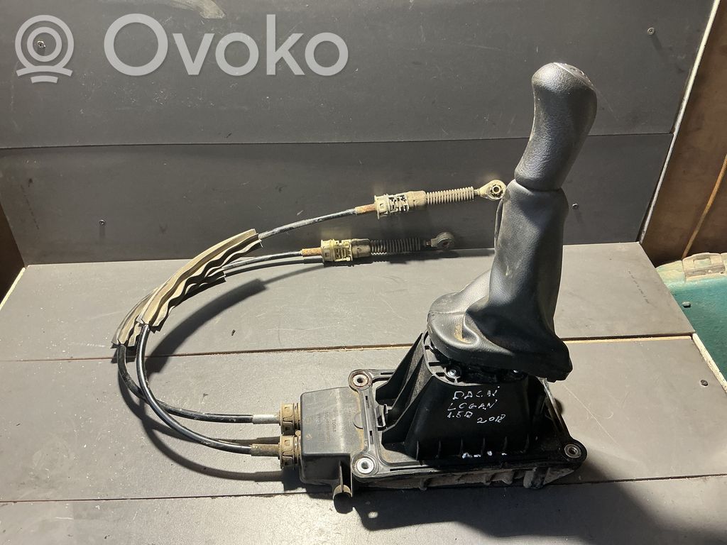 Dacia Logan II Gear shifter/selector 