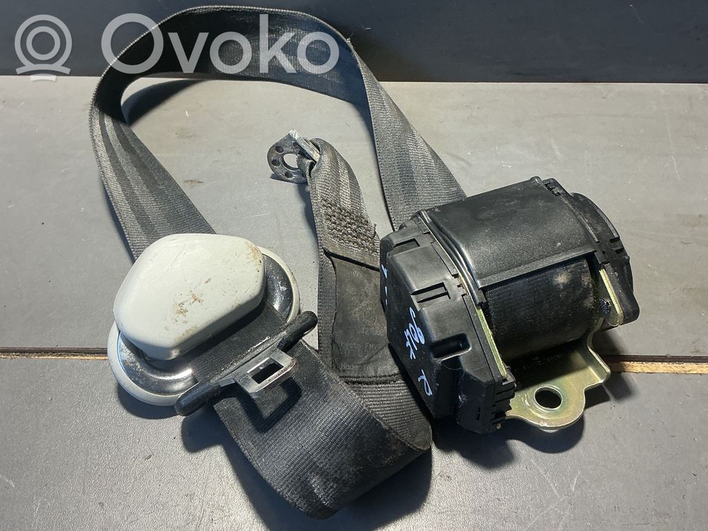 Volkswagen Golf IV Cinturón trasero 