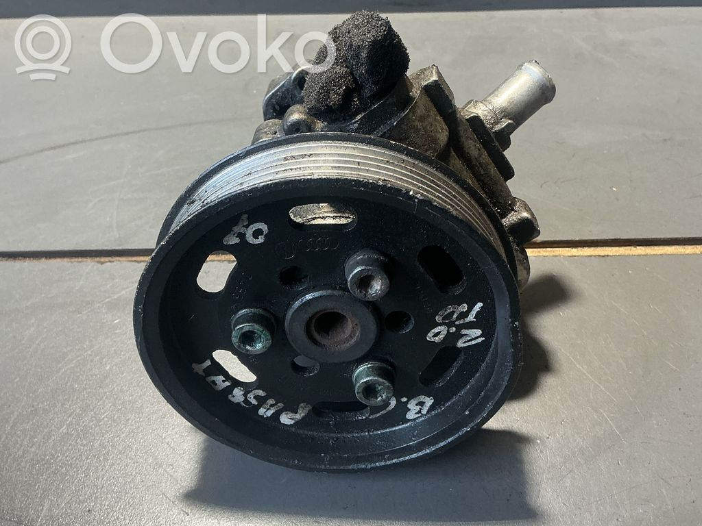Volkswagen PASSAT B6 Power steering pump 