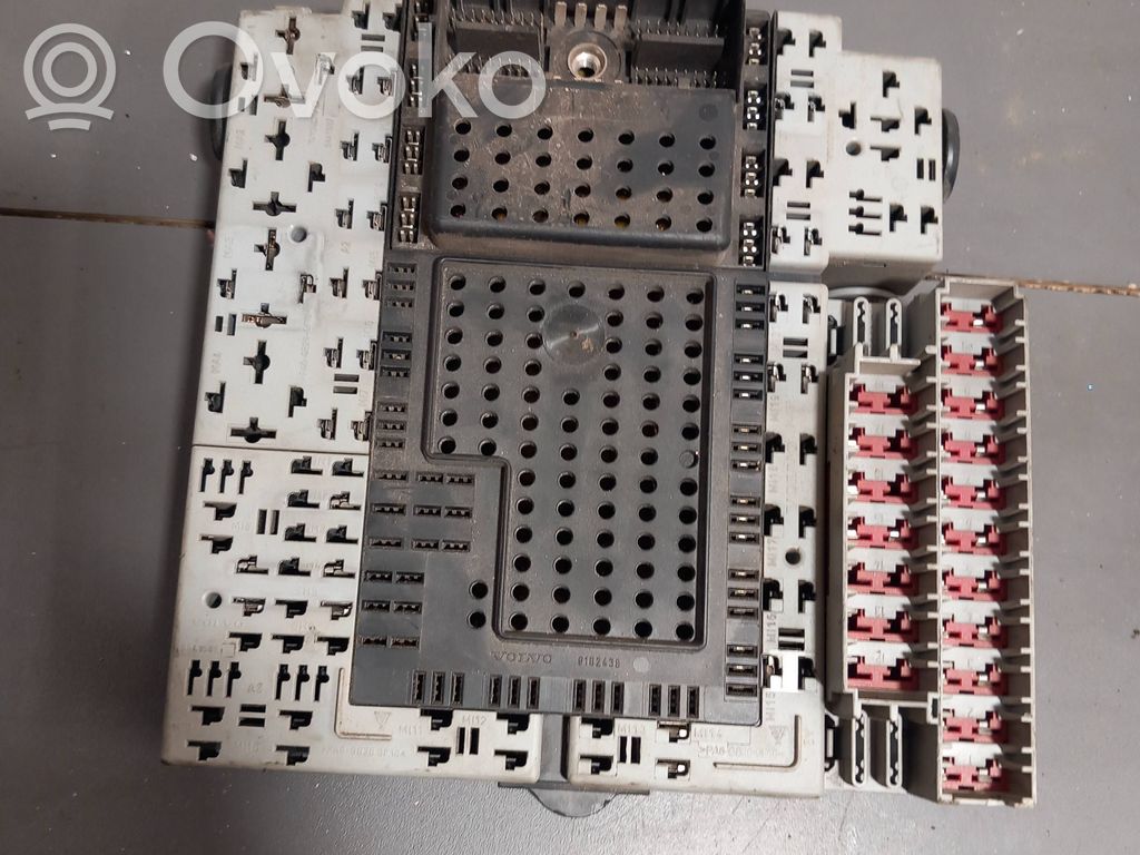 Volvo S40, V40 Module de fusibles 