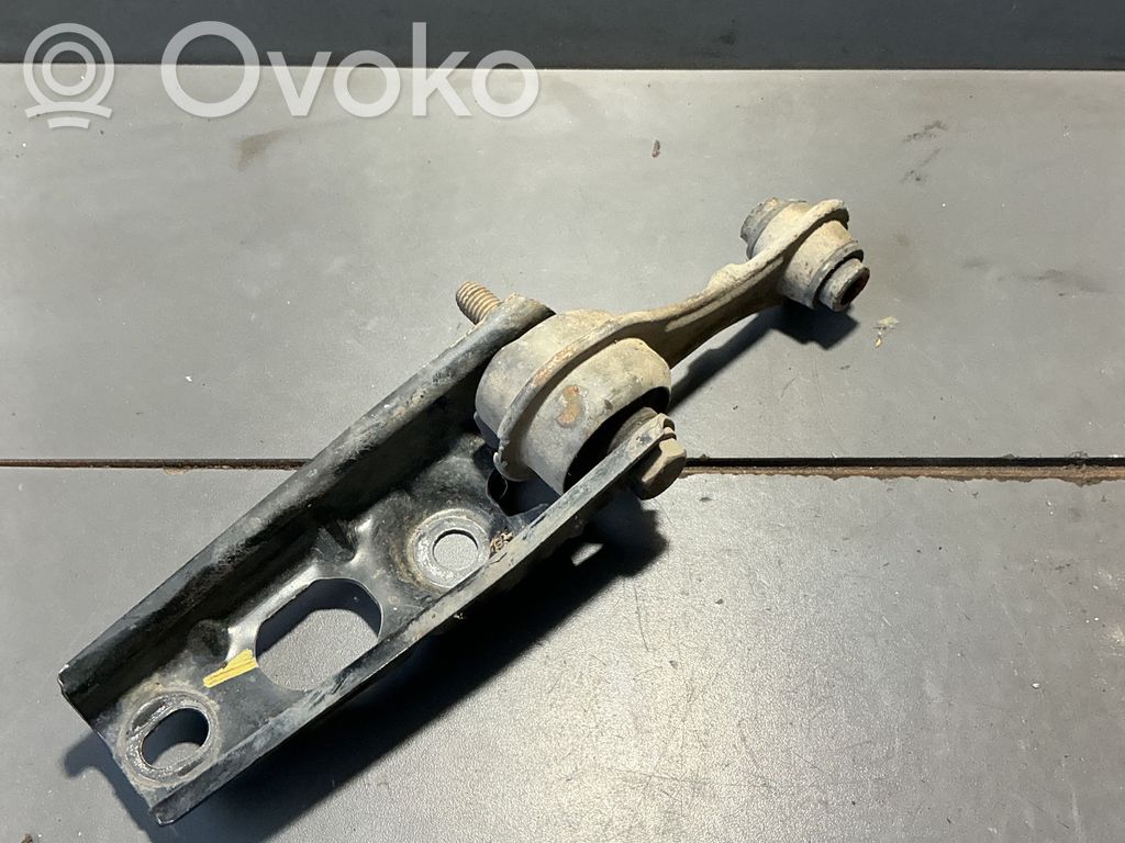 Engine mount bracket   112381035R