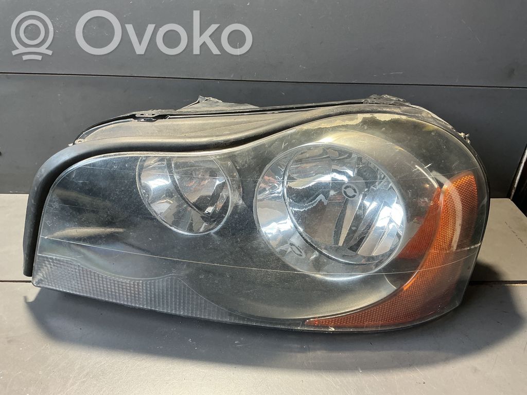 Volvo XC90 Scheinwerfer 