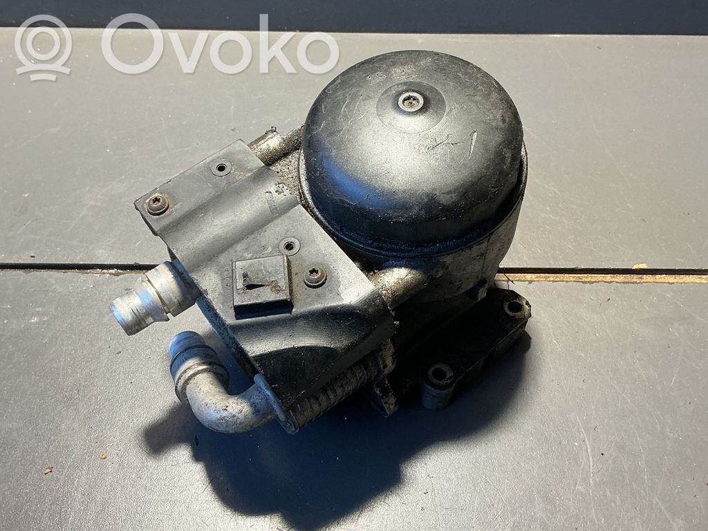 Oil filter mounting bracket   7505203