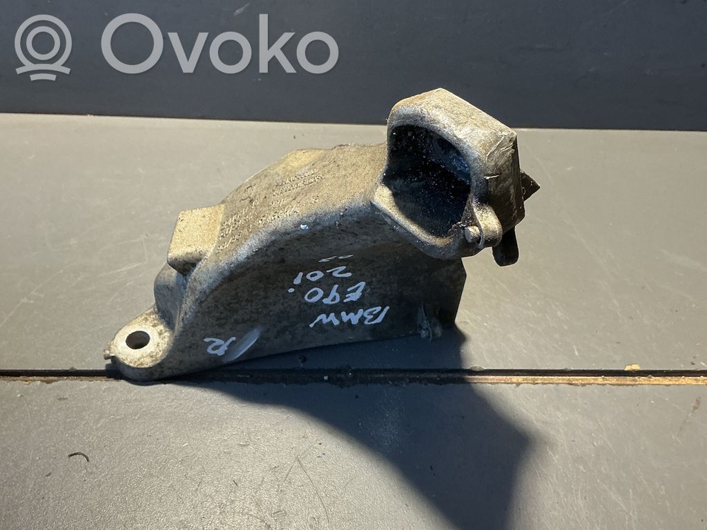 BMW 3 E90 E91 Engine mounting bracket 