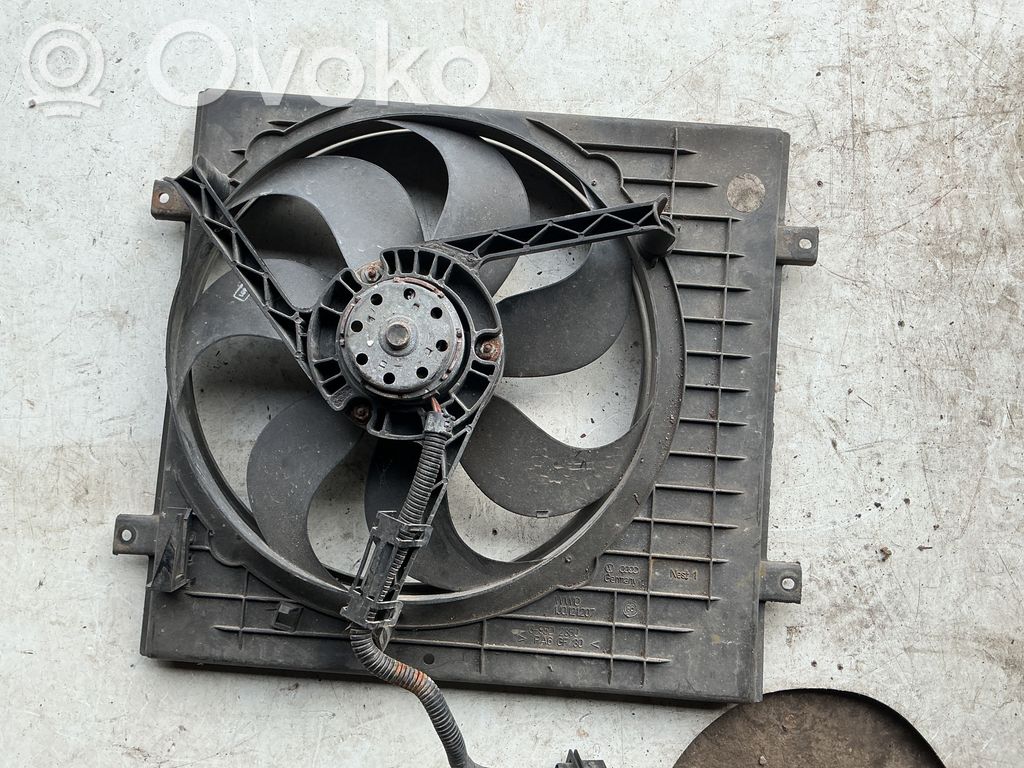 Volkswagen Golf IV Elektrinis radiatorių ventiliatorius 