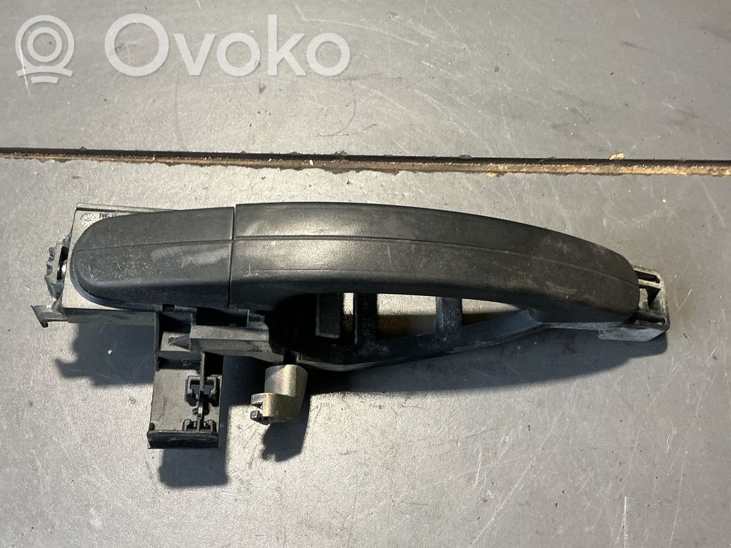 Ford Focus Manecilla externa puerta delantera 