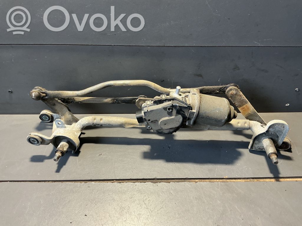 Mazda 5 Front wiper linkage and motor 