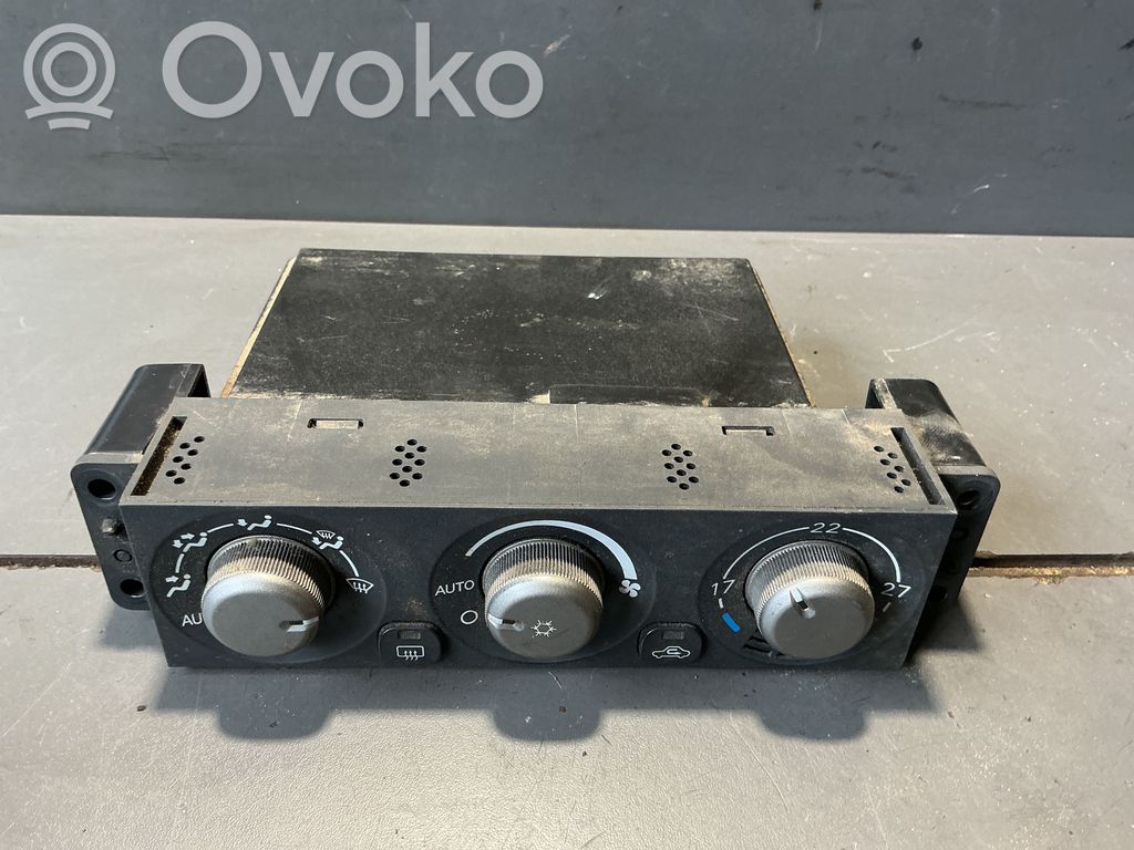 Mitsubishi Lancer Climate control unit 