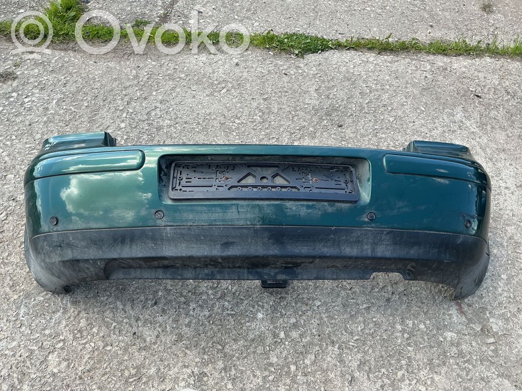 Volkswagen Golf IV Parachoques 