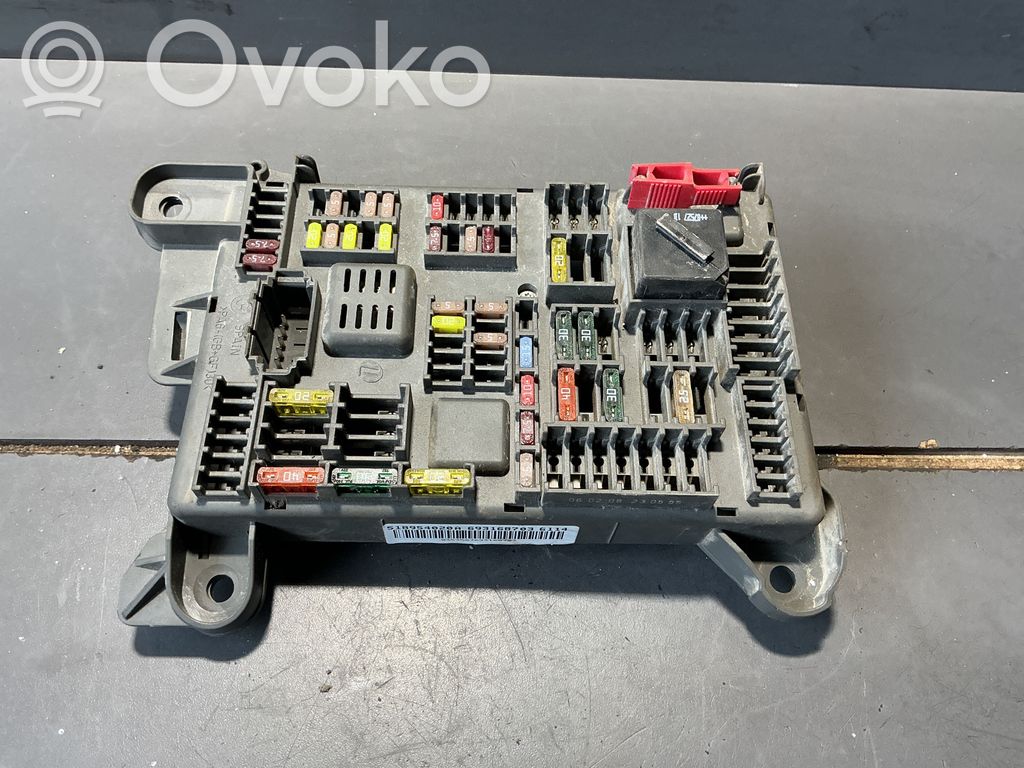 BMW X5 E70 Módulo de fusible 