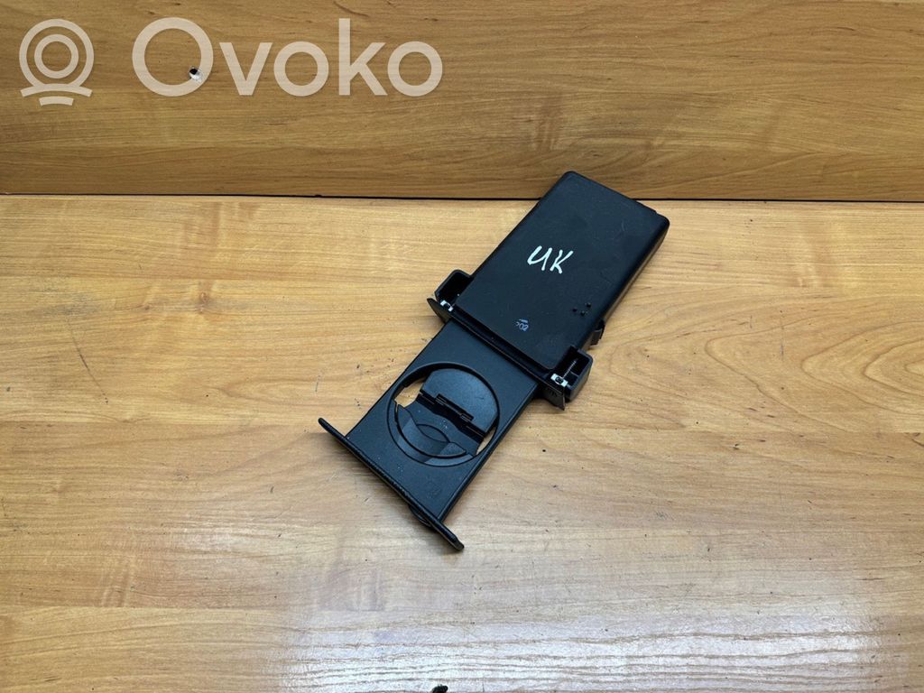 BMW 5 E60 E61 Cup holder 