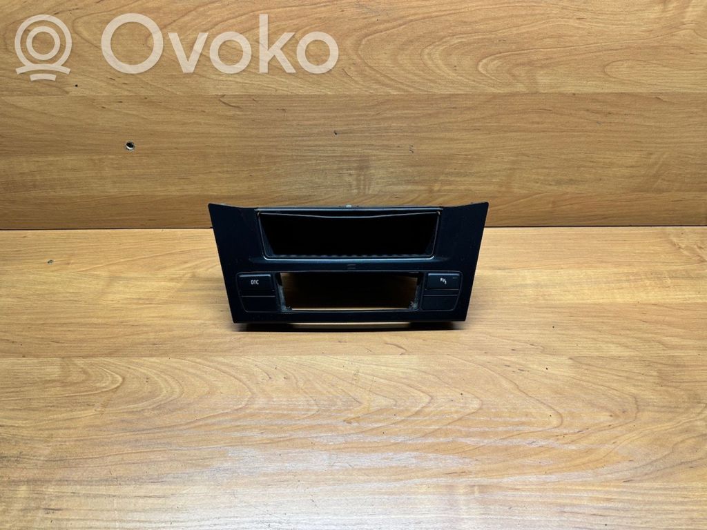 BMW 5 E60 E61 Dashboard glove box trim 