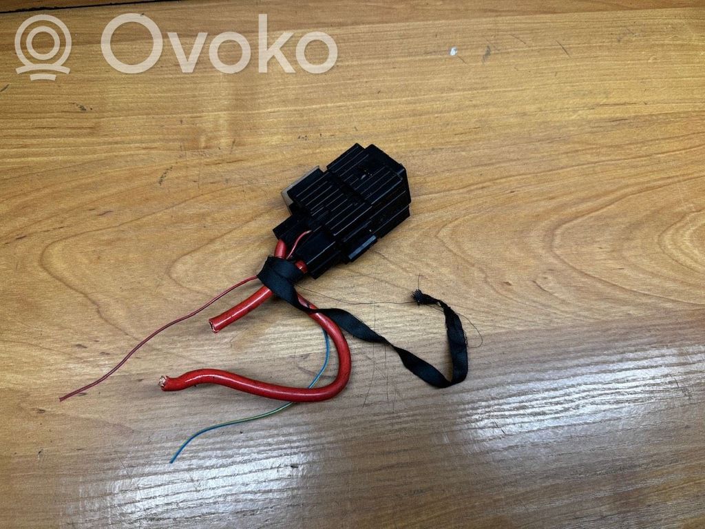 BMW 5 GT F07 Other relay 
