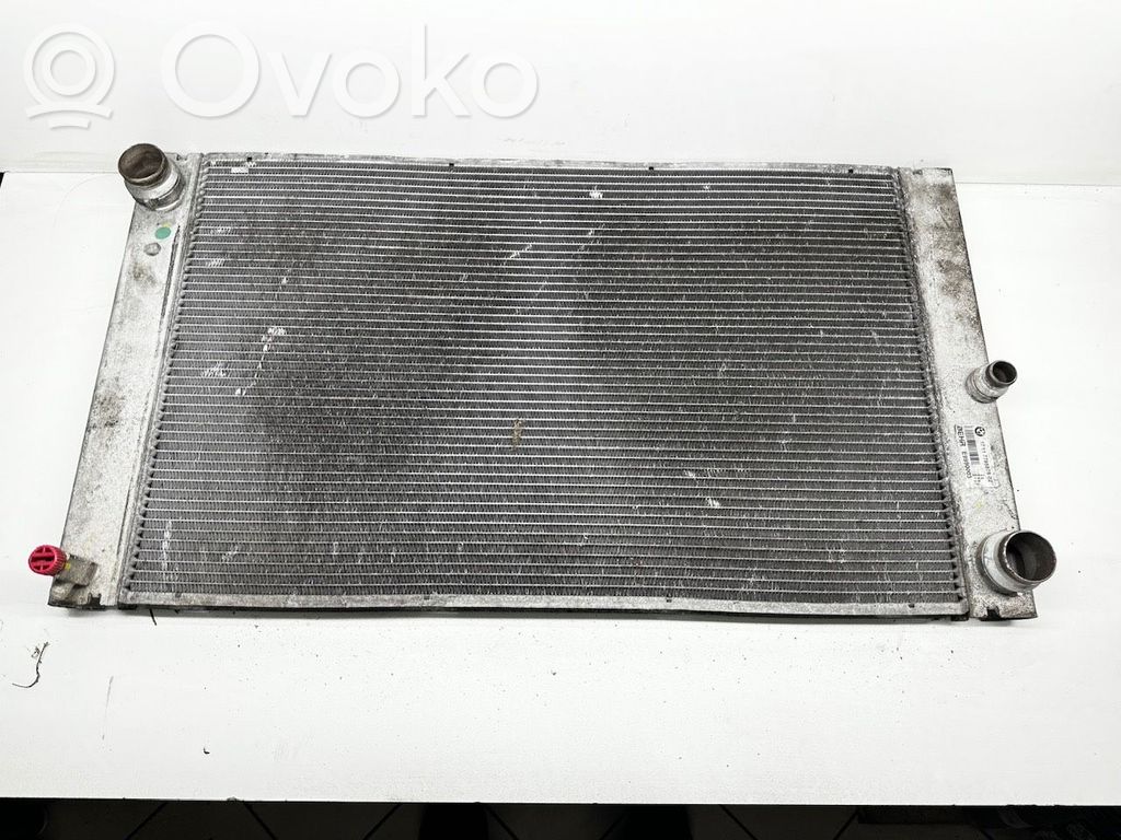 BMW 5 E60 E61 Aušinimo skysčio radiatorius 