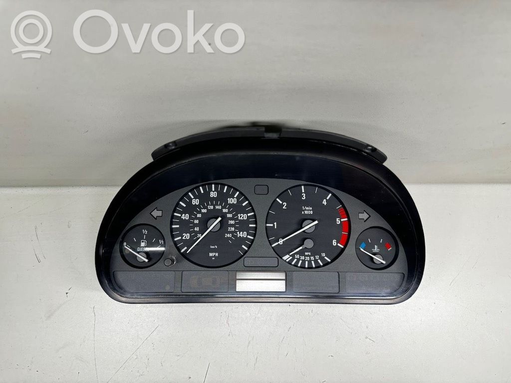 BMW 5 E39 Speedometer (instrument cluster) 
