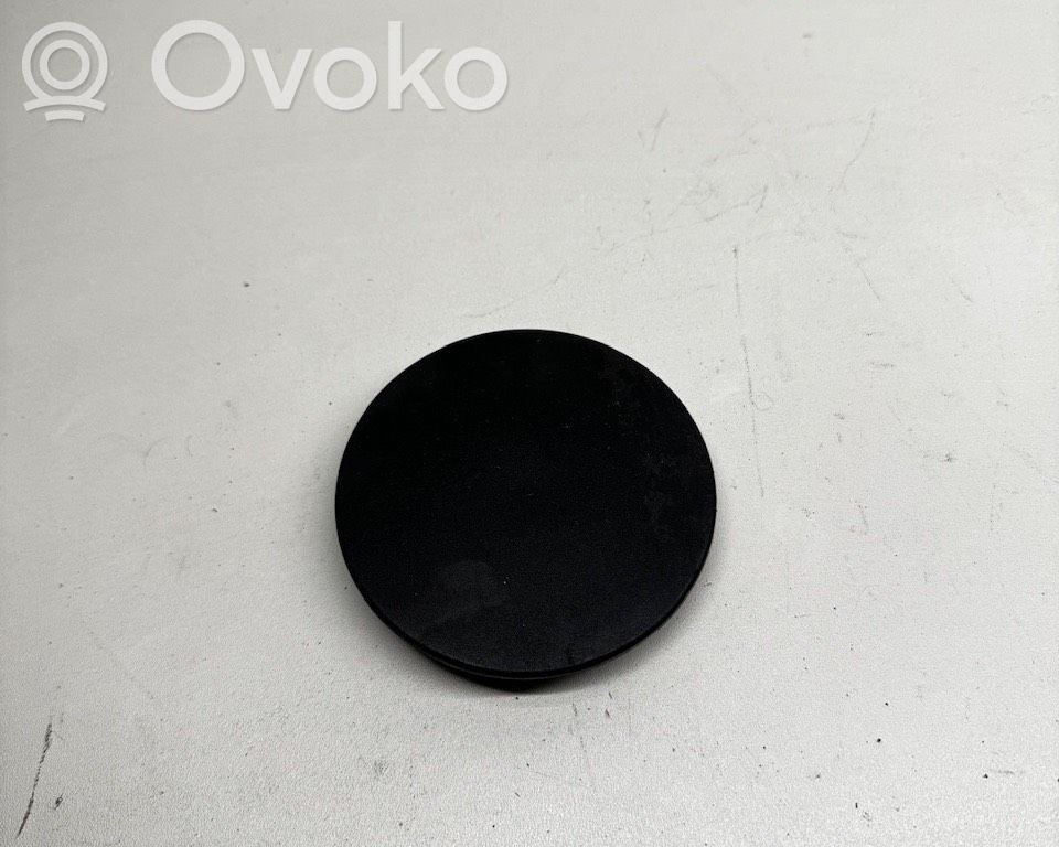 BMW 5 E60 E61 Engine cover (trim) 