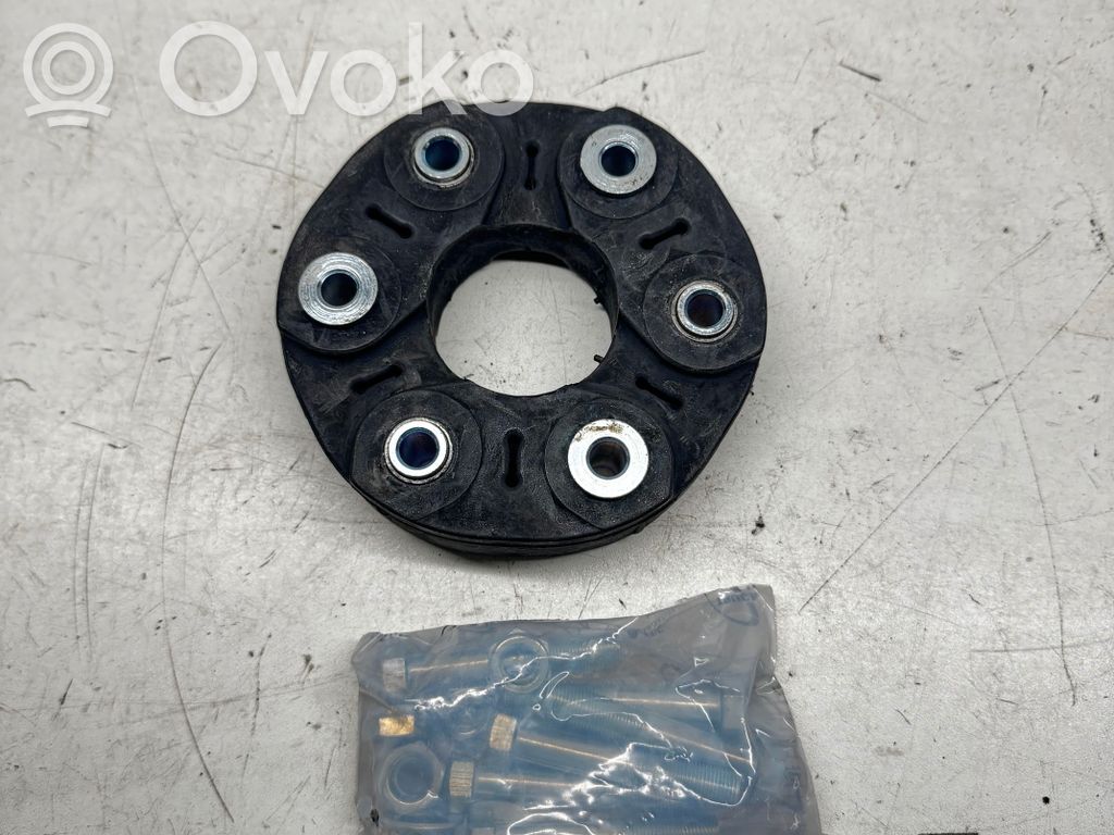 BMW 5 E39 Giunto a ciambella albero di trasmissione posteriore 