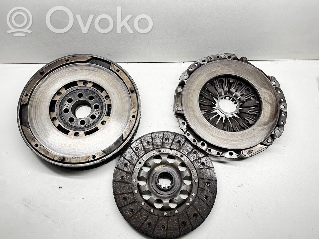 BMW 5 E39 Sankabos komplektas 