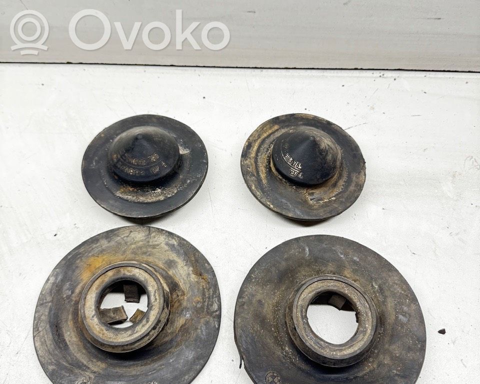 BMW 5 E39 Podkładka / Gniazdo sprężyny tylnej 