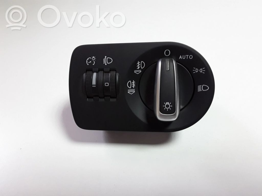Audi A1 Light switch 
