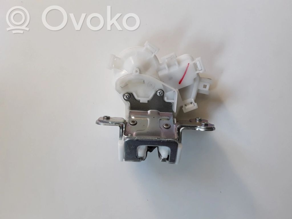 Mitsubishi Outlander Loading door lock 