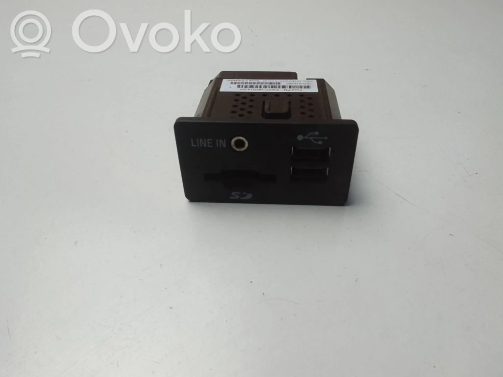 USB socket connector   EM2T14F014AA