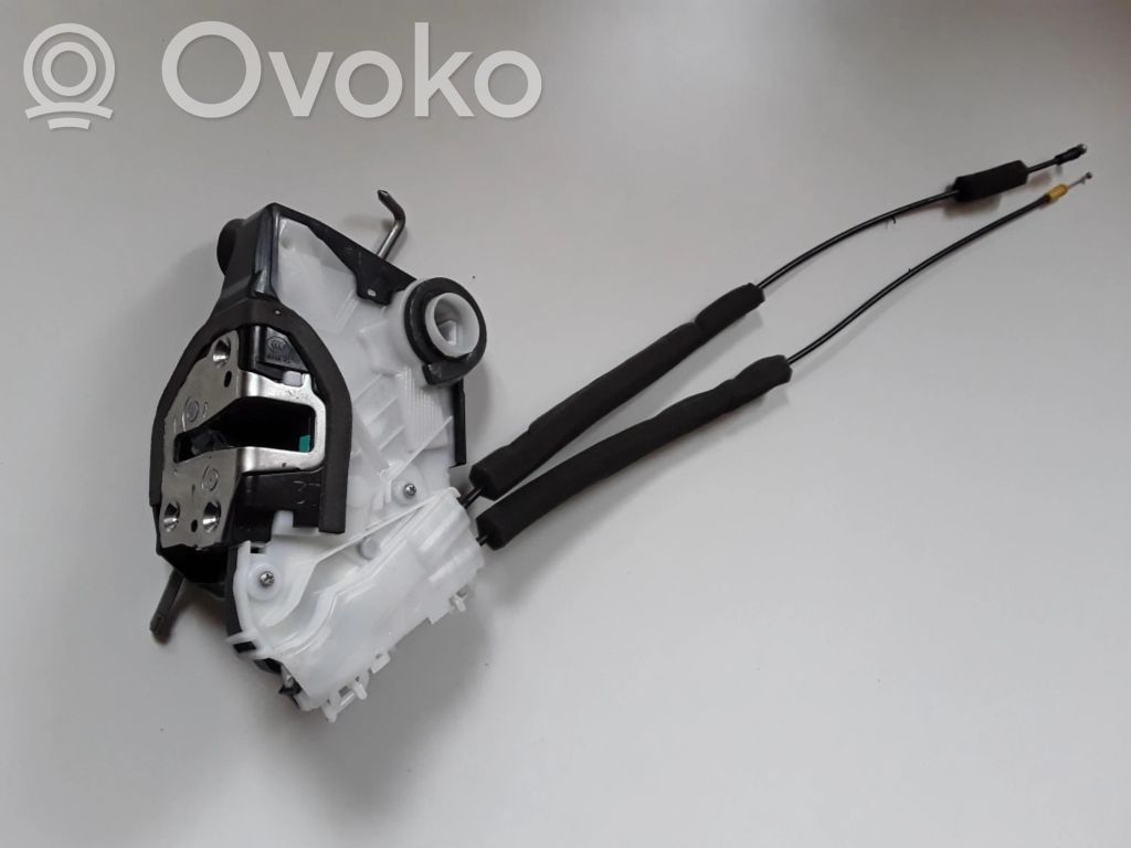 Subaru Forester SK Zamek drzwi przednich 