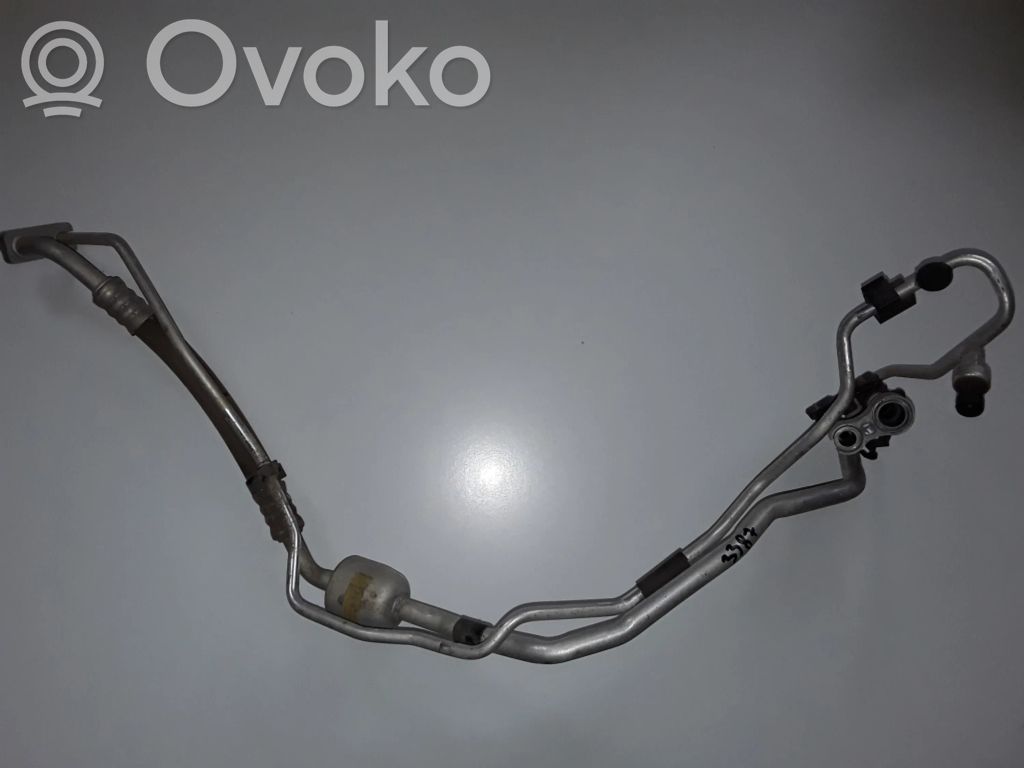 Opel Corsa E Ilmastointilaitteen putki (A/C) 