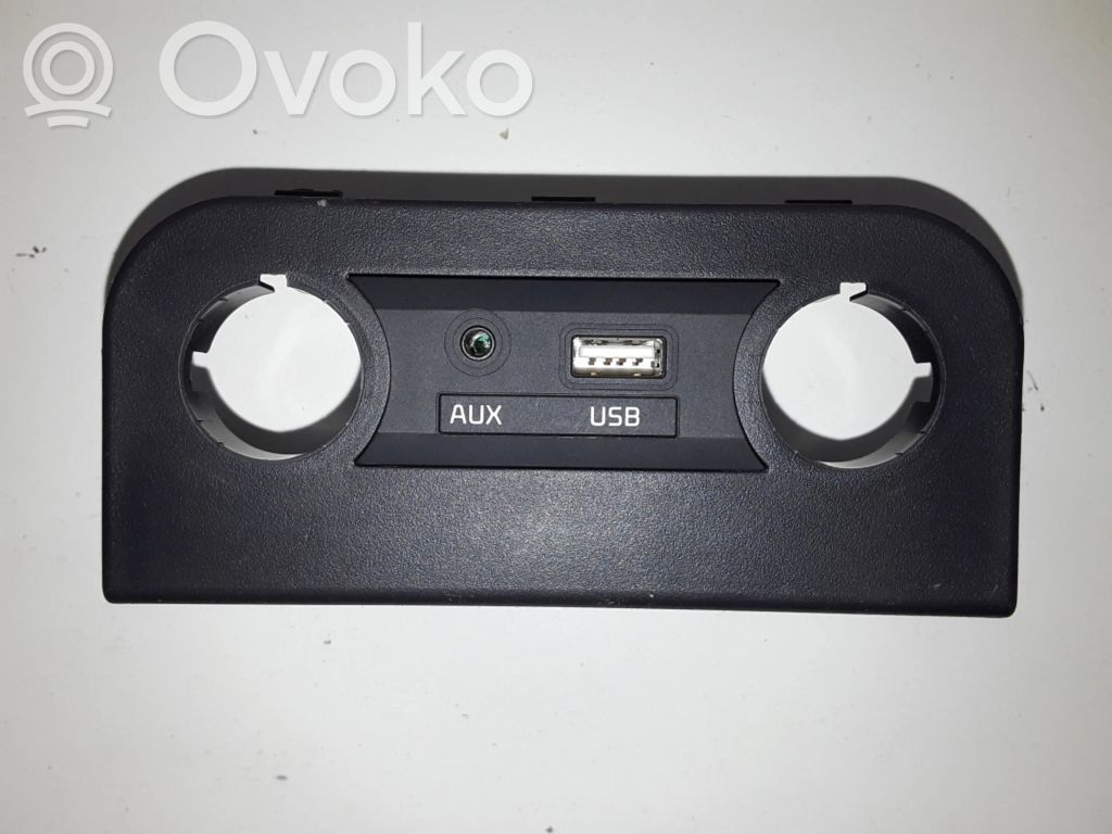 KIA Rio Câble adaptateur AUX 