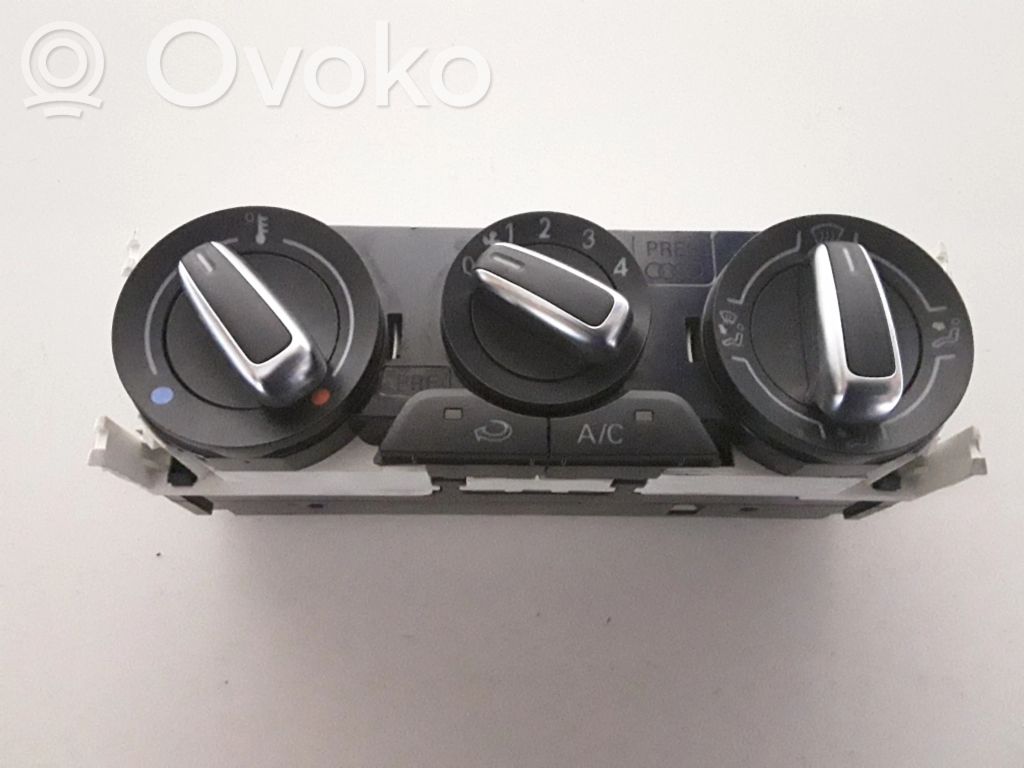 Audi A1 Air conditioner control unit module 