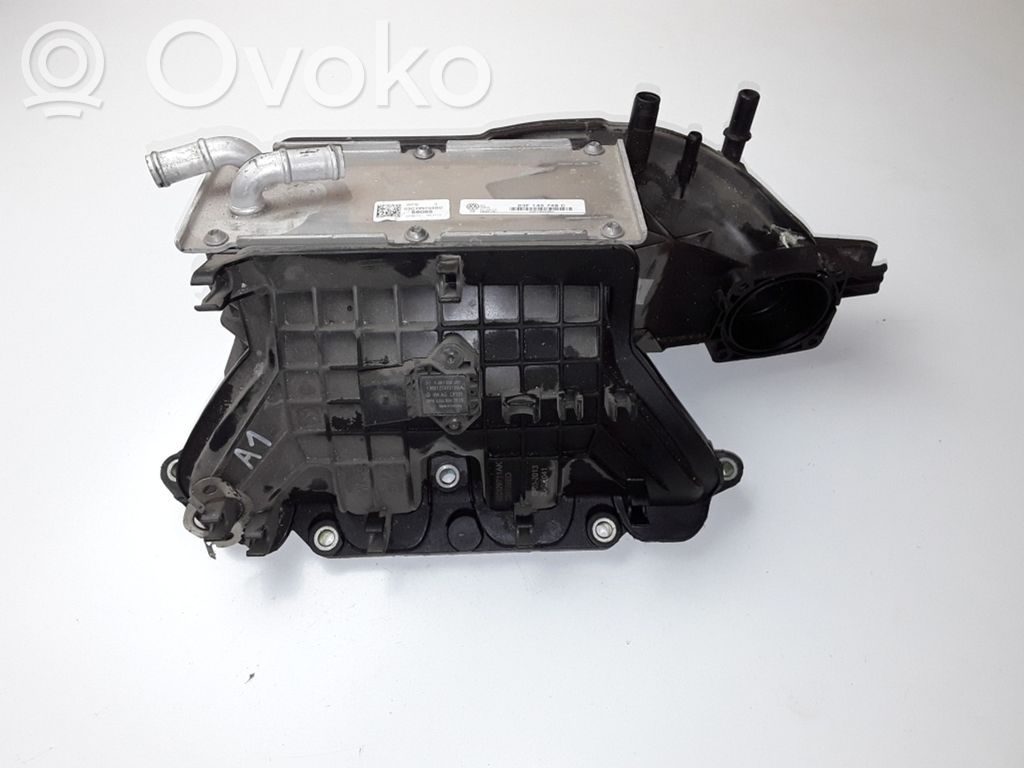 Audi A1 Intake manifold 