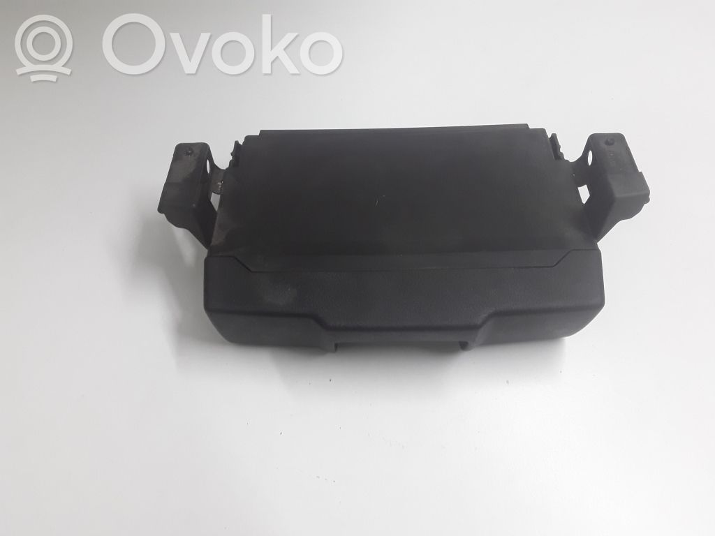 Handschuhfach   EM2BR603B22A