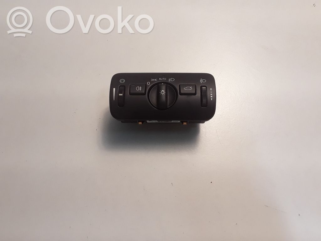 Volvo V40 Light switch 