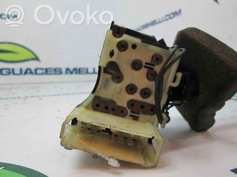 Renault Laguna I Palanca de control del limpiaparabrisas 