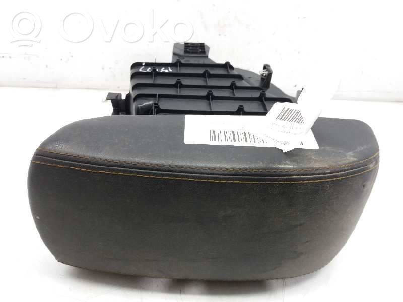 Jeep Compass Armrest 