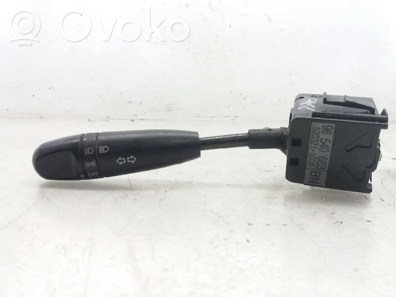 Chevrolet Kalos Light switch 