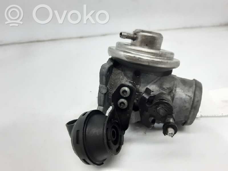 Válvula EGR   038131501E