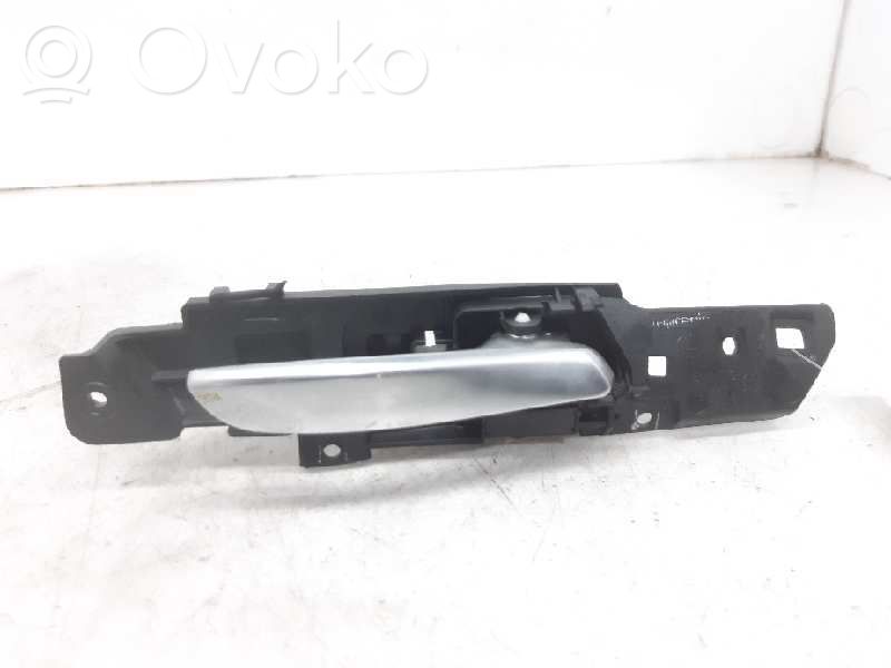 BMW X5 E70 Manecilla interna puerta trasera 