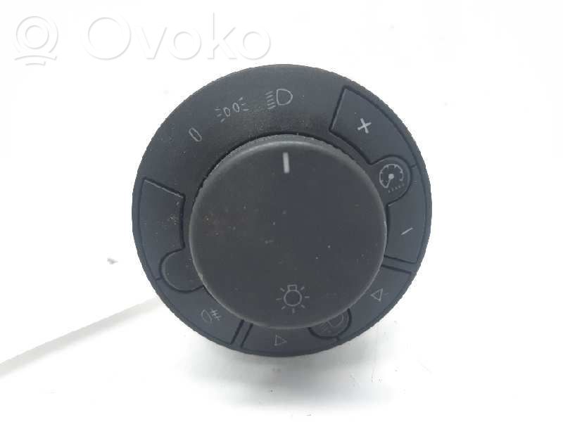 Opel Corsa D Light switch 