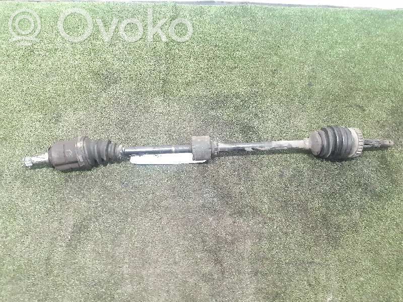 Opel Corsa C Priekinis pusašis 
